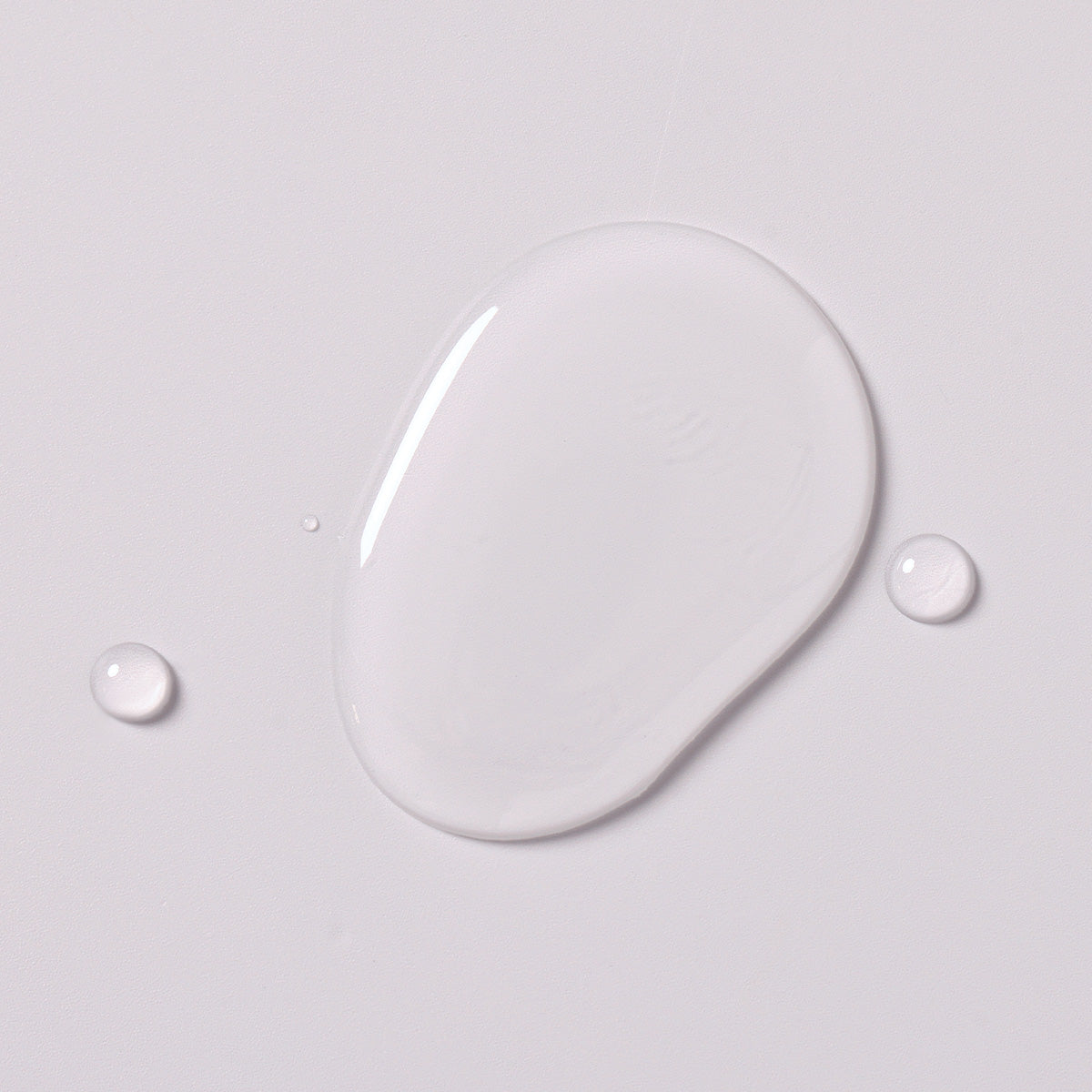 Milkshake No Frizz Glistening Rich Serum texture