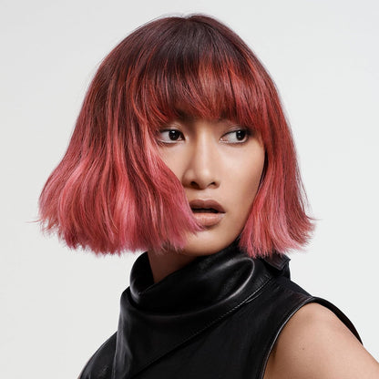 Experience vibrant shine with Goldwell Dualsenses Colour Brilliance Shampoo - 250ml for color-treated hair.