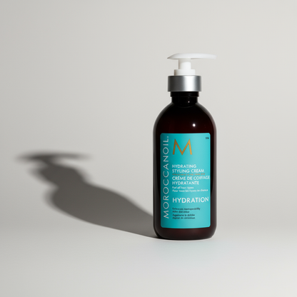 Moroccanoil Hydrating Styling Cream - Dramatic shadow