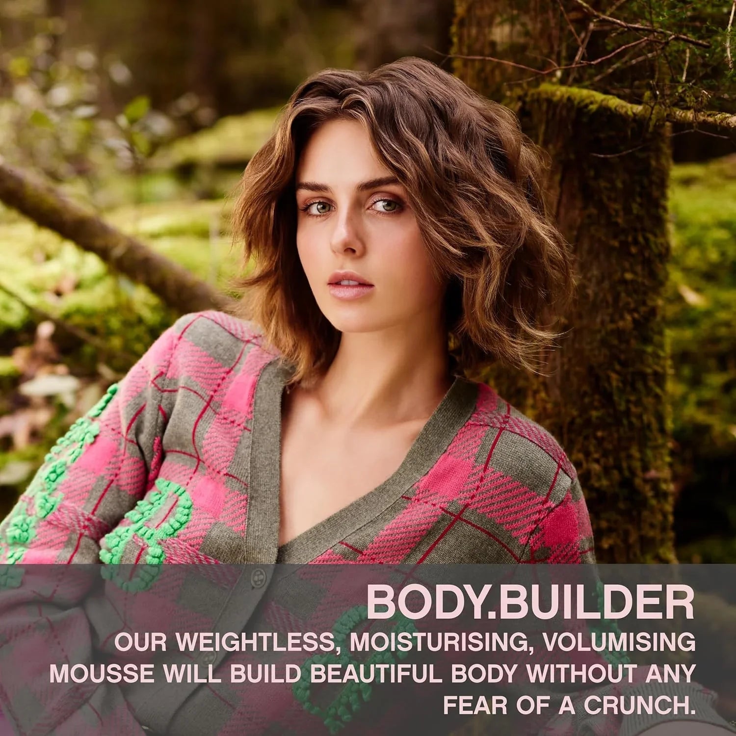 Kevin Murphy Body.Builder 400ml (Sulphate Free) volumizing mousse enhances hair volume and lift for a healthy look.