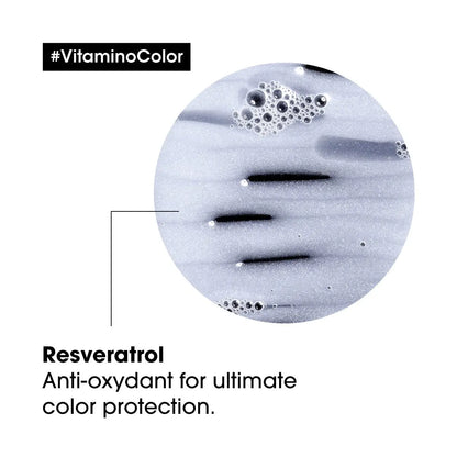 Circular microscopic view in L’Oréal Professionnel Vitamino Color Shampoo 300ML