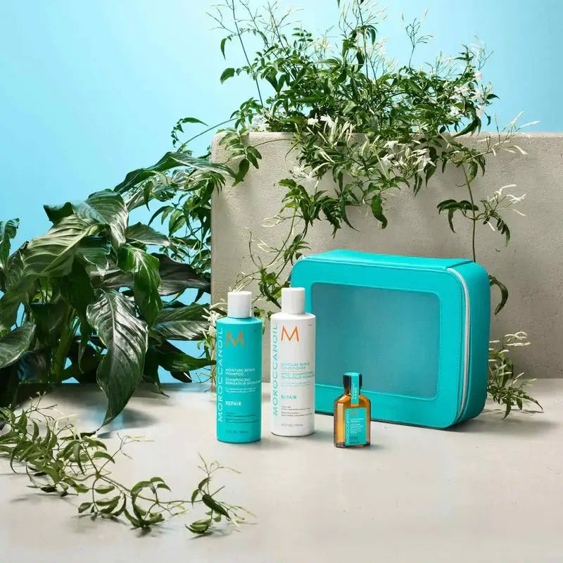 Moroccanoil Repair Spring Set with free 25ml oil and cosmetic bag in turquoise packaging