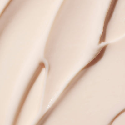 Creamy texture of Moroccanoil Intense Curl Cream 300ml, perfect for defining and hydrating your curls.