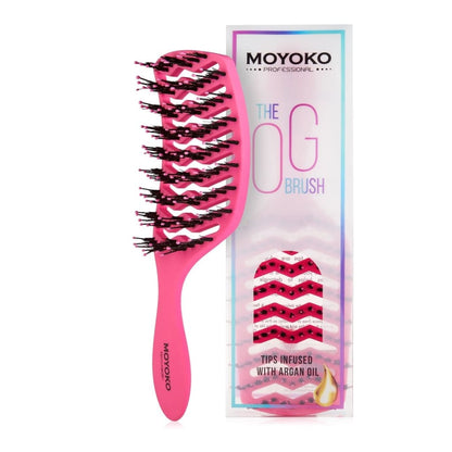 Moyoko Detangling Brush - Pink hairbrush with wavy bristles and packaging