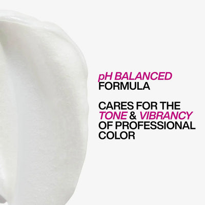 Redken Color Extend Magnetics Conditioner: pH Balanced for Color-Treated Hair. Enhances vibrancy & tone.