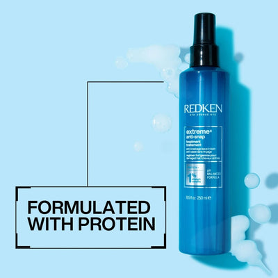 Redken Extreme Anti-Snap 250ml spray bottle for leave-in fortification and heat protection